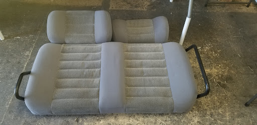 UPHOLSTERY -TAPICERIA DE AUTOS