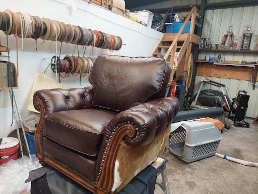 Santillan Custom Upholstery