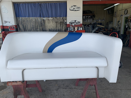 Gil's Custom Upholstery