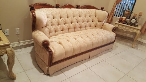 Caraveo's Complete Upholstery