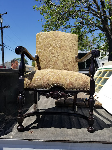 Valencia Brothers Upholstery