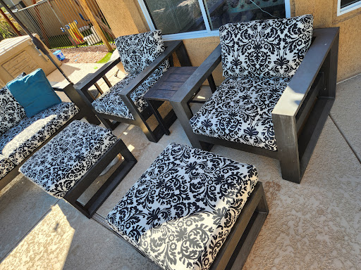 Dave's Custom Upholstery