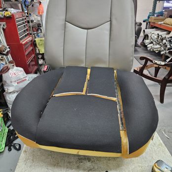 Tapicería de José: Sofás y Sillas Personalizadas – Calidad y Diseño en Muebles