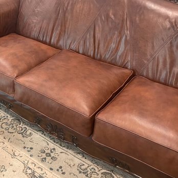 Gama Upholstery: Tapicería de alta calidad y diseño moderno para muebles elegantes