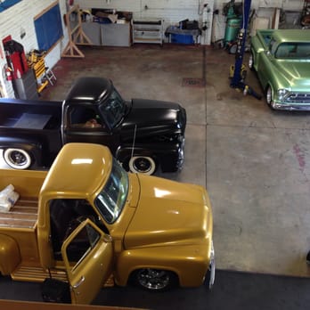 Tapicería Automotriz E One Stop: Calidad, Variedad y Servicio Express