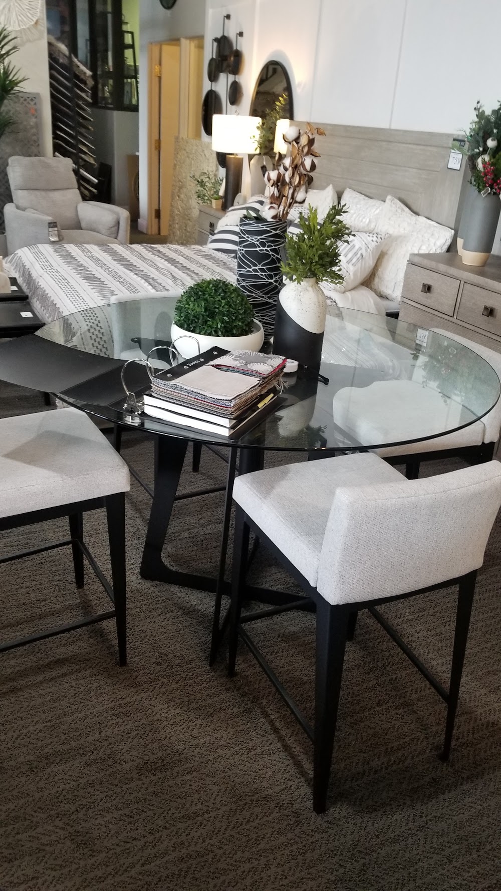 Passport: Muebles al por mayor y diseño de interiores en Las Vegas – Calidad y estilo