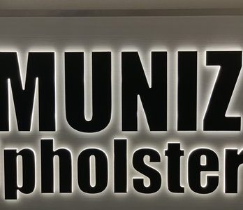 Muniz Upholstery LLC – Tapicería a medida y reparación de muebles en [ciudad]