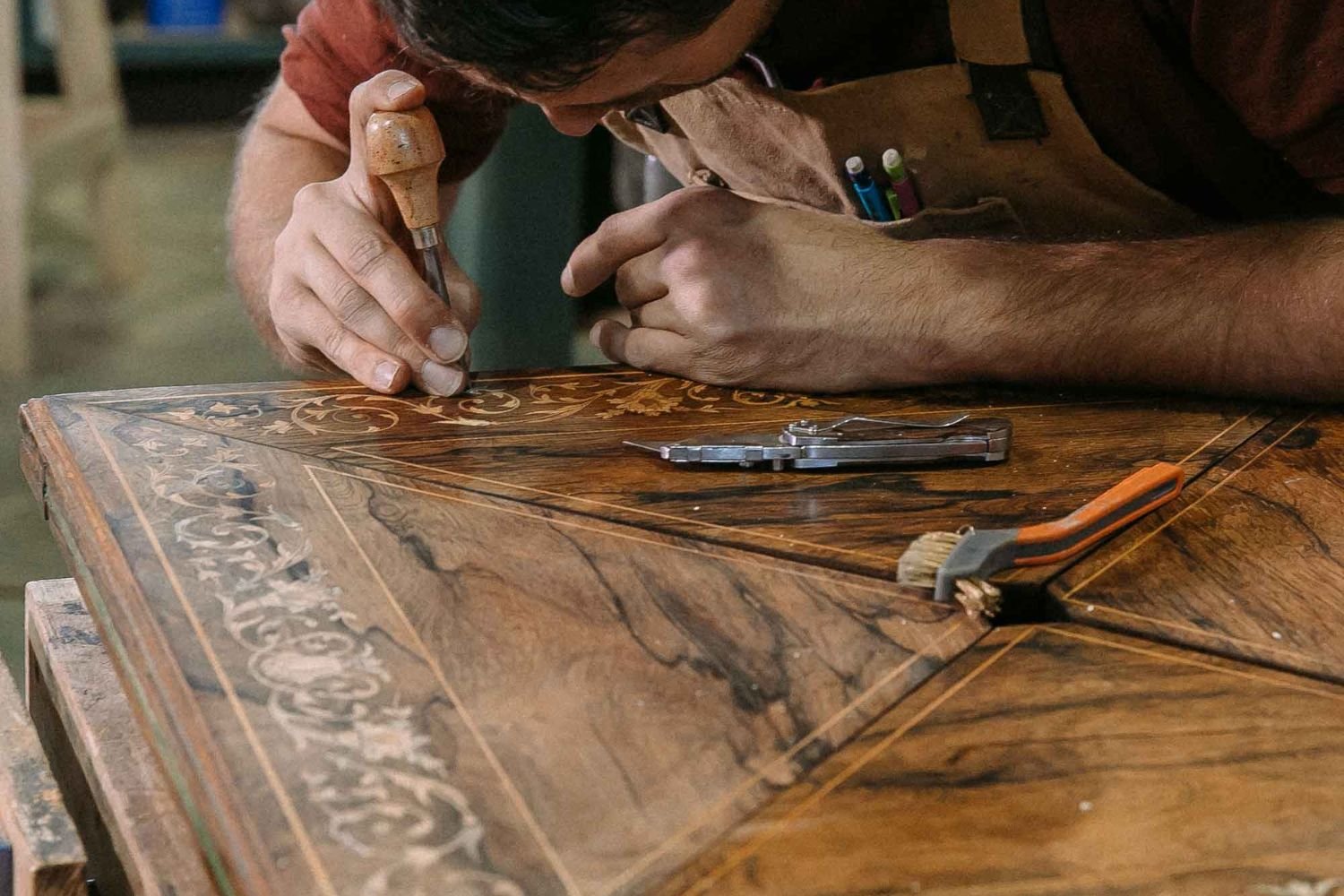 Expertos en Reparación de Muebles y Restauración de Arte en Las Vegas – Calidad Garantizada