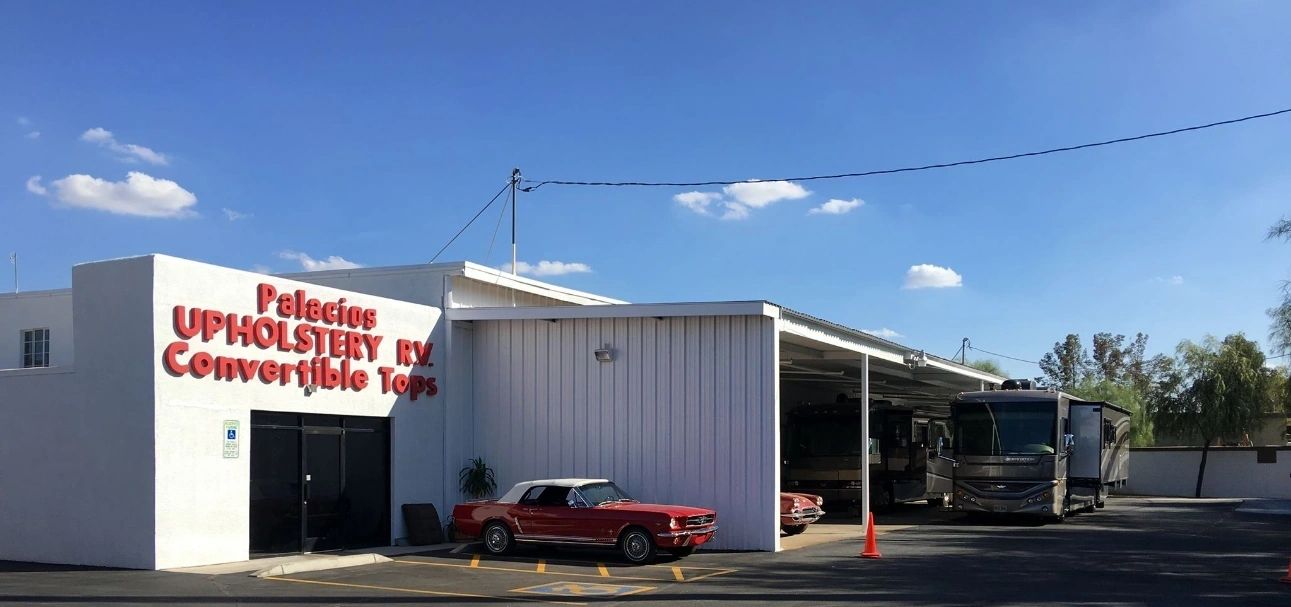 Palacios Tapicería RV: Reparación y Personalización de Tapas y Asientos