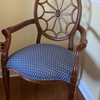 Tapicería Brothers: Diseño, Reparación y Renovación de Sofás y Sillas de Alta Calidad