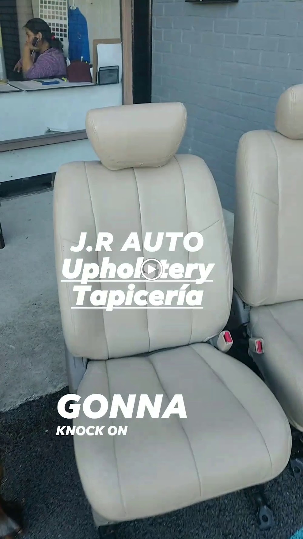 Tapicería JR: Expertos en Reacondicionamiento de Muebles y Restauración de Sofás