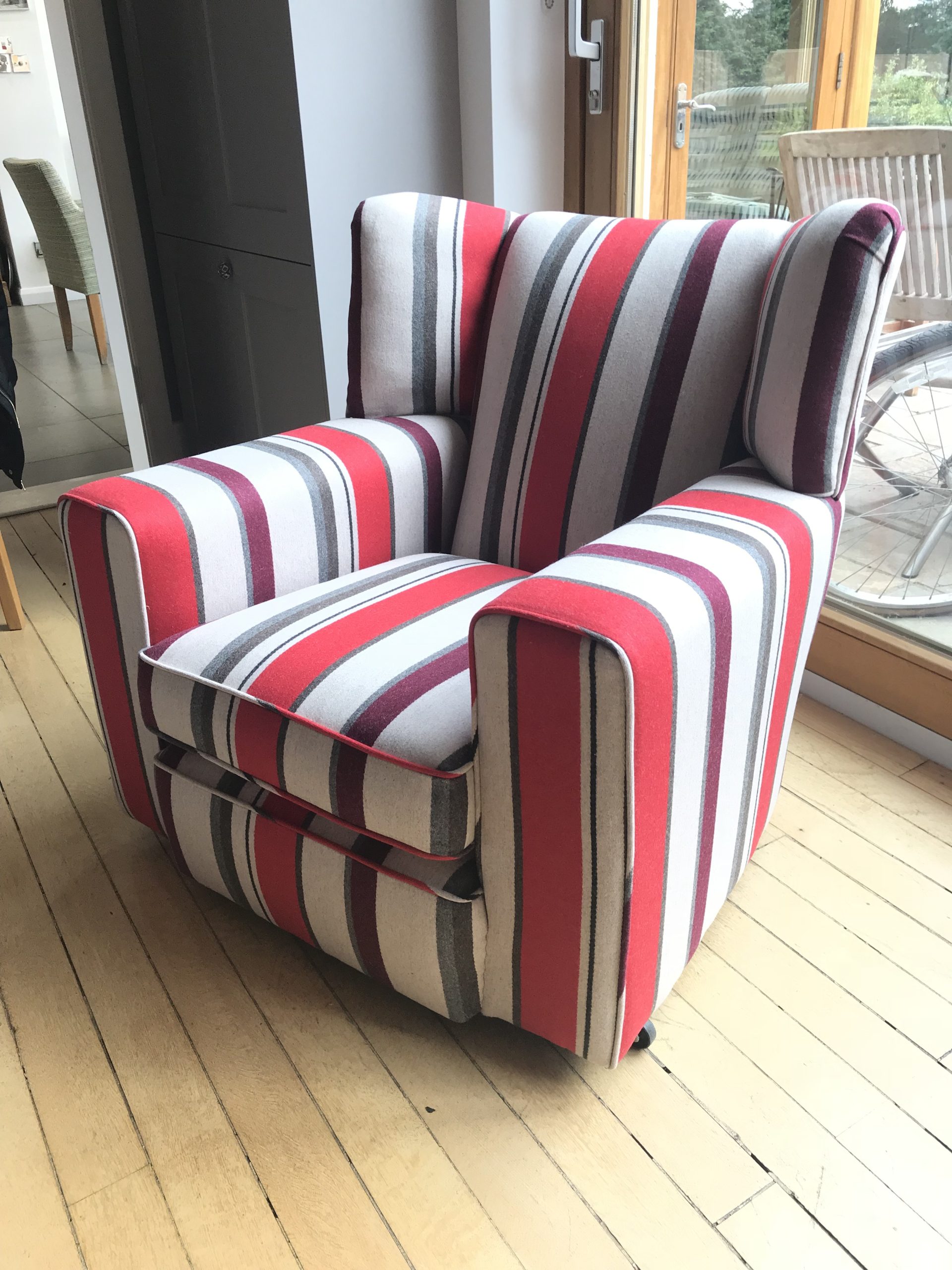 Andre Upholstery – Tapizado profesional de sofás y sillas, diseño y reparación de interiores