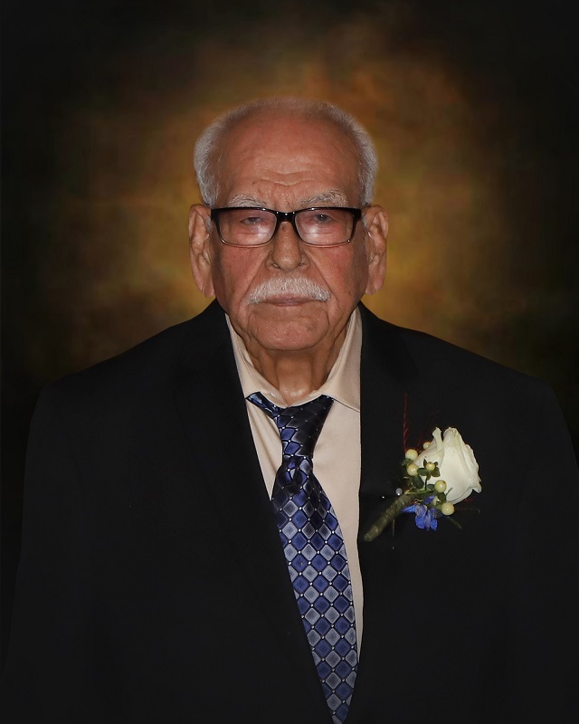 Mujica Apolinar – Foto de retrato histórico y legado cultural