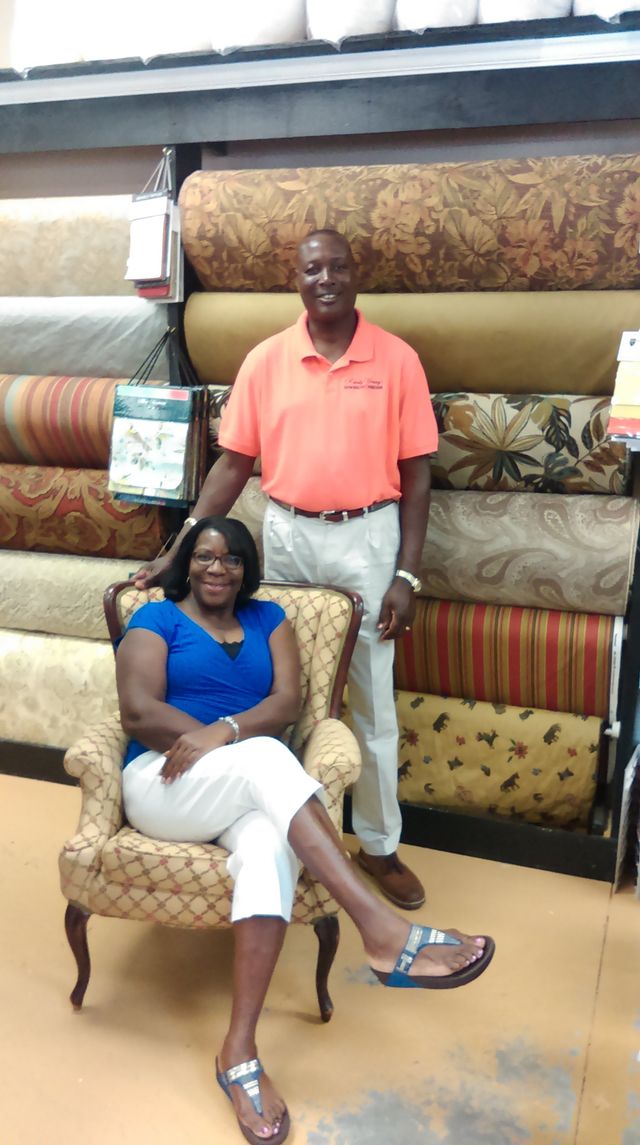 Randy Upholstery: Tapicería a medida y diseños modernos - Calidad y estilo