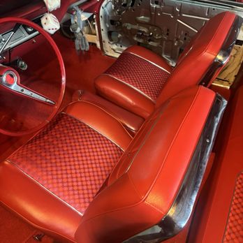 A&G Upholstery Inc.: Tapicería de alta calidad, reparación y renovación de muebles