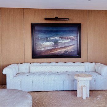 Tapicería de Mike: Diseño de Sofás y Sillas Personalizadas – Calidad y Estilo